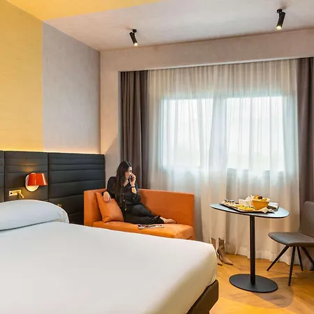 Novotel Caserta Sud Exterior photo