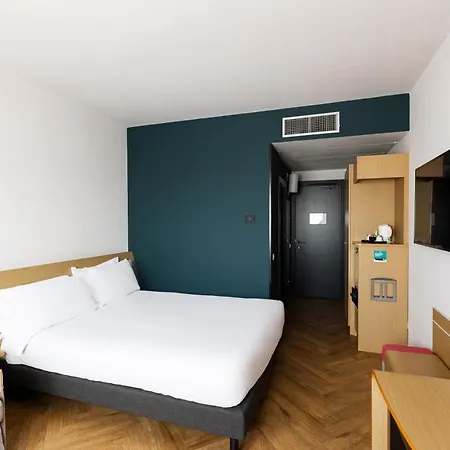 Novotel Caserta Sud Exterior photo