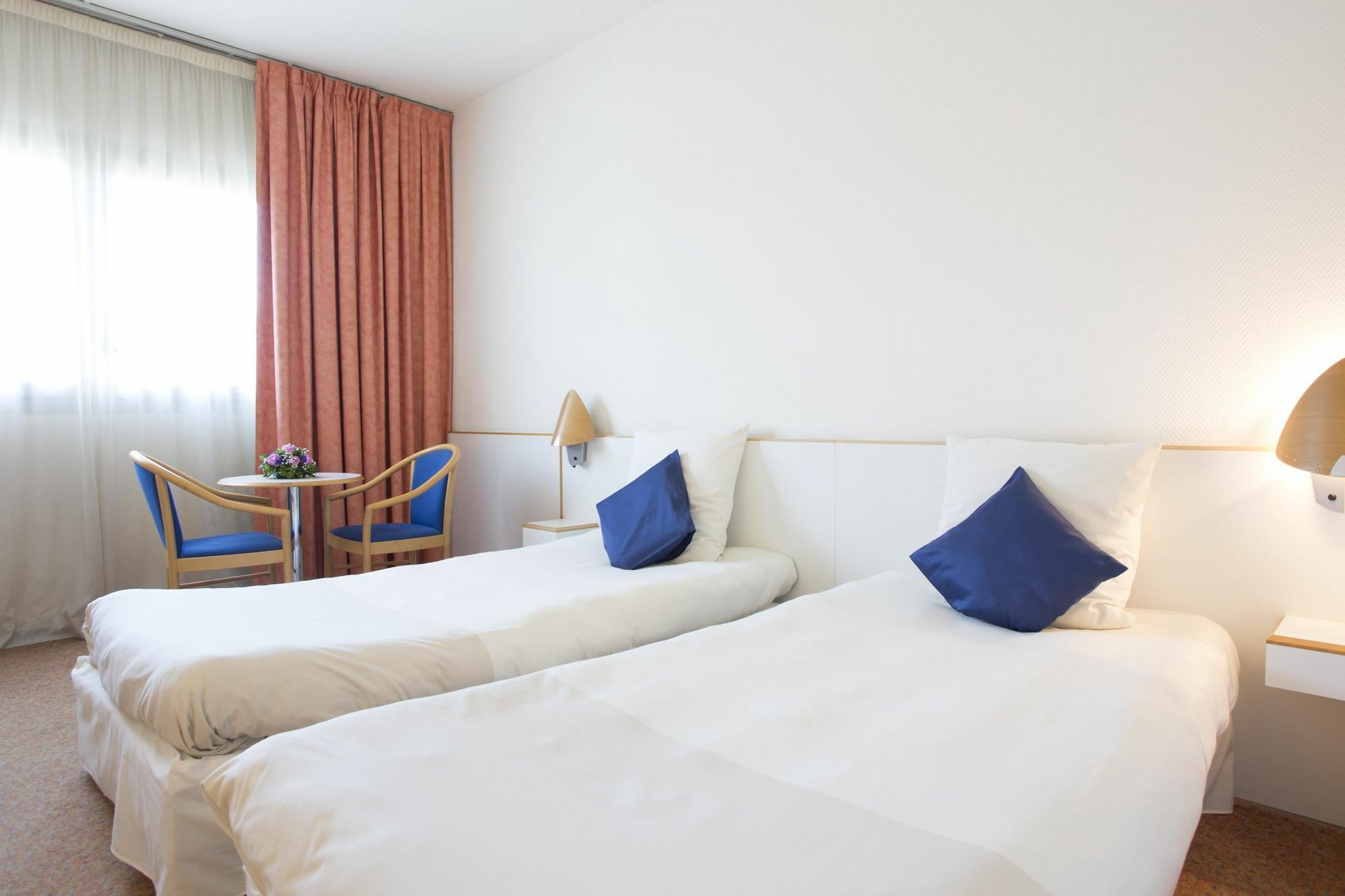 Hotel Novotel Sud 4*